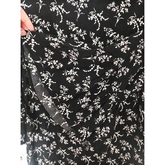 H&M Floral Shift Dress - Picture 3 of 8